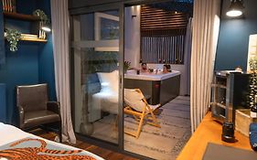 Yanna Lodge, gîte classé 4 étoiles avec Spa couvert entièrement